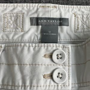 Ann Taylor creamy colored shorts size 12
